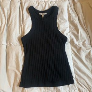Black Express tank, size small